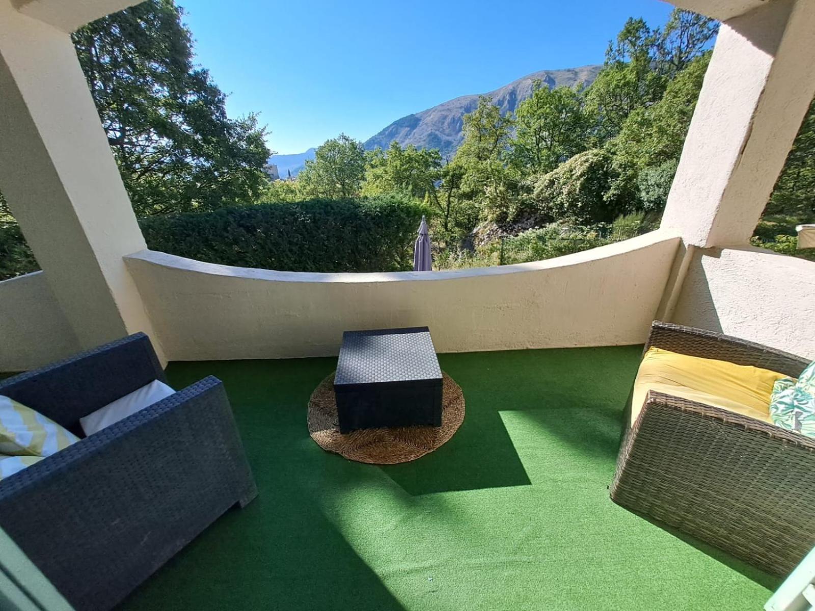 Villa Regain Chambres Et Table D'Hotes Greolieres Exterior foto