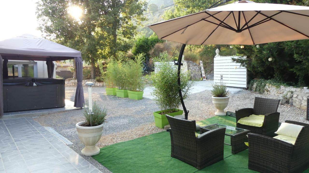 Villa Regain Chambres Et Table D'Hotes Greolieres Exterior foto