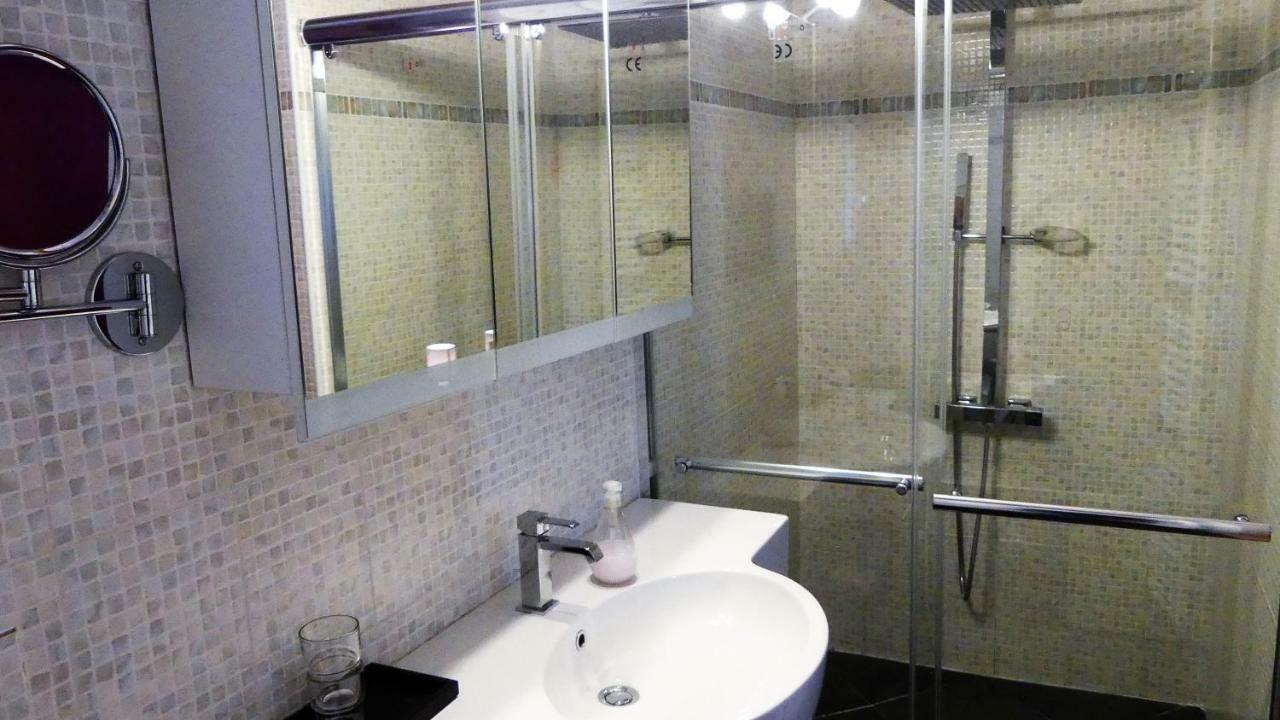 Villa Regain Chambres Et Table D'Hotes Greolieres Exterior foto